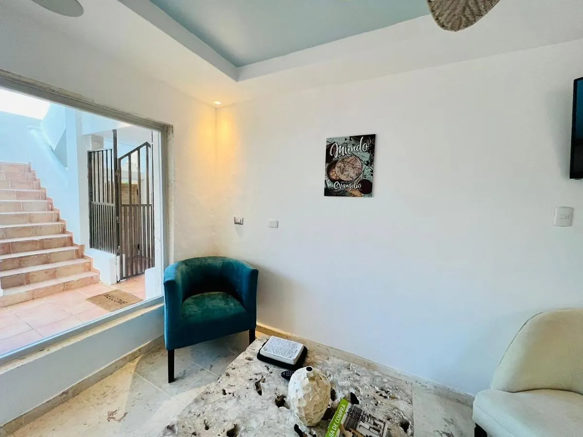 Noe Hotel 1 King Bedroom # 10 푼타 카나 0*,